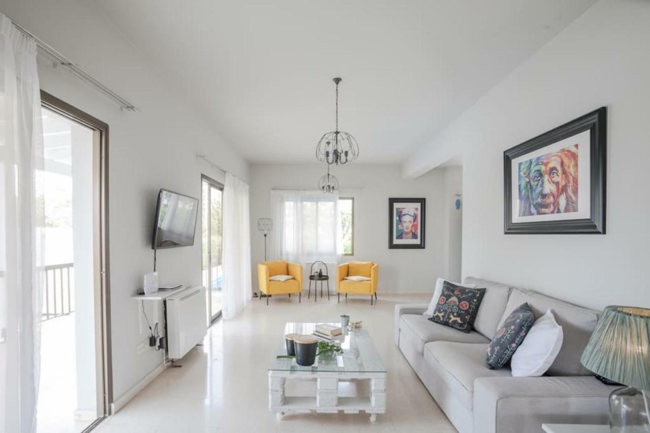 Villa 26 Paphos Ngoại thất bức ảnh